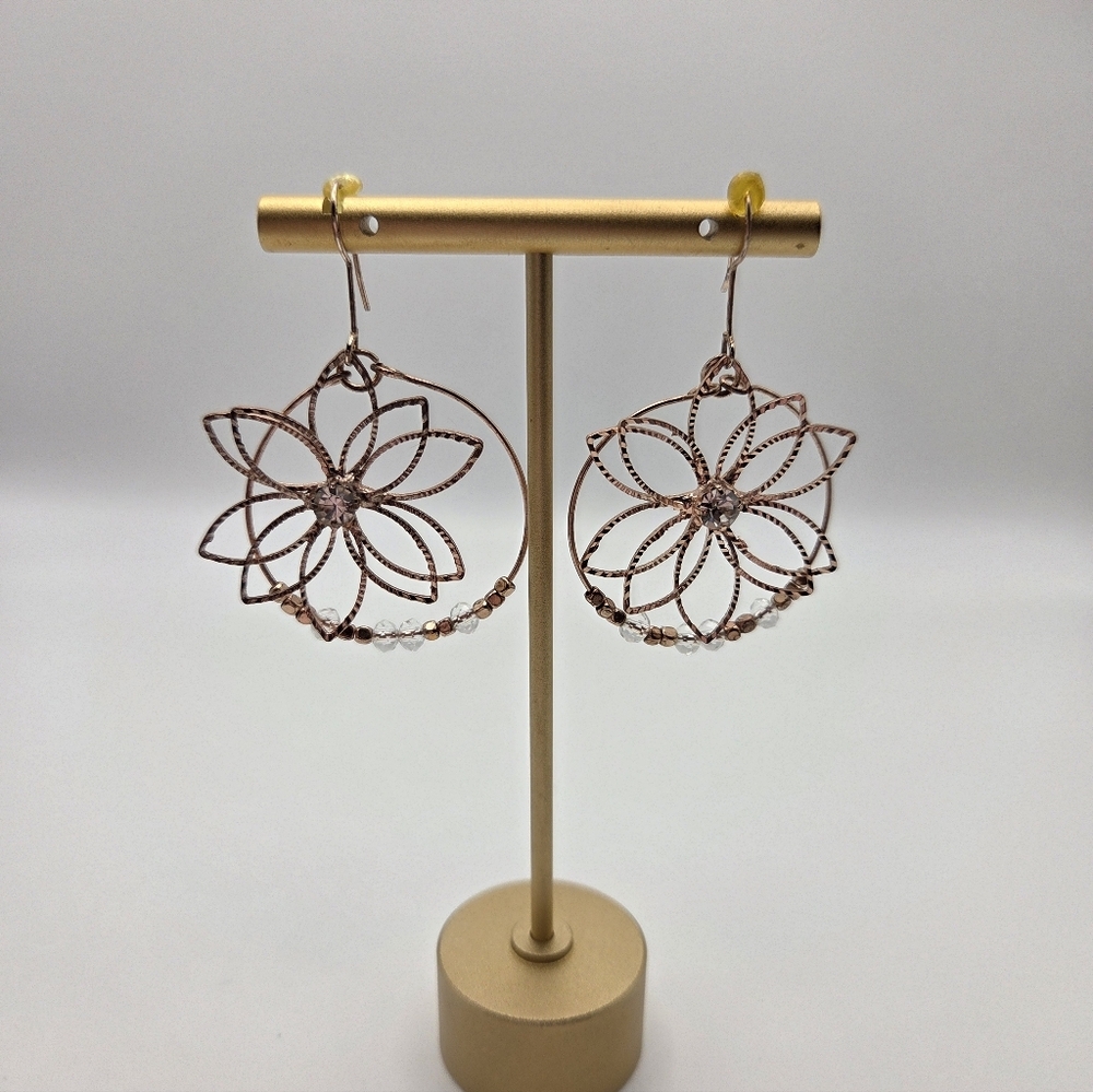 Adornia Rose Gold Wire Flower Circle Rhinestone Crystal Beads Dangle Earrings - Picture 1 of 8